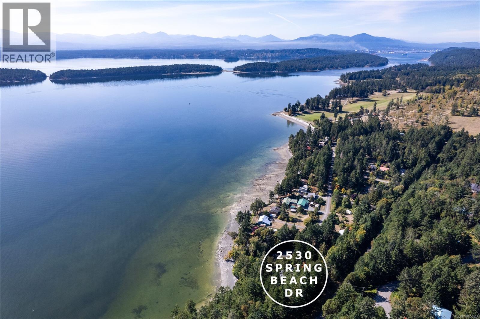 2530 Spring Beach Dr, Gabriola Island, BC V0R 1X7