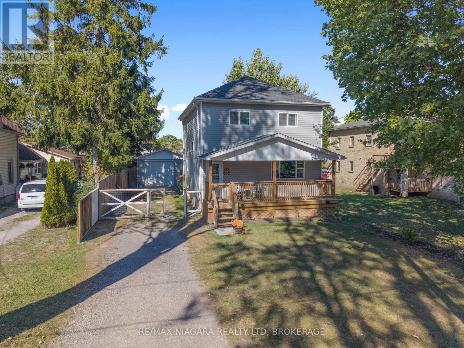 31 Murray St, Fort Erie, ON L2A 2A3