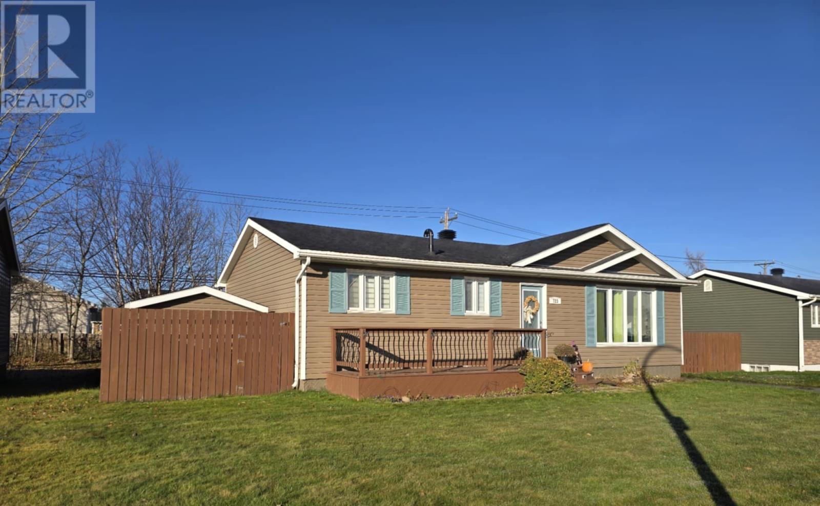 723 Tamarack Dr, Labrador City, NL A2V 2M2