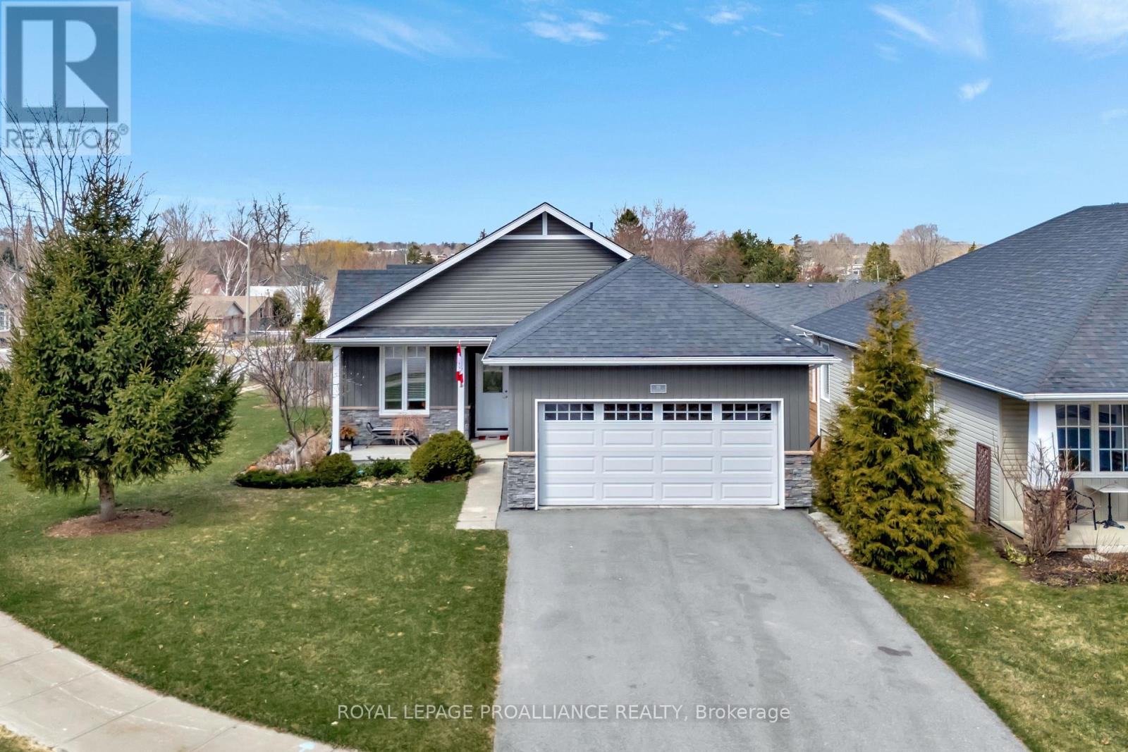 39 Owen St, Prince Edward County Hallowell Ward, ON K0K 2T0