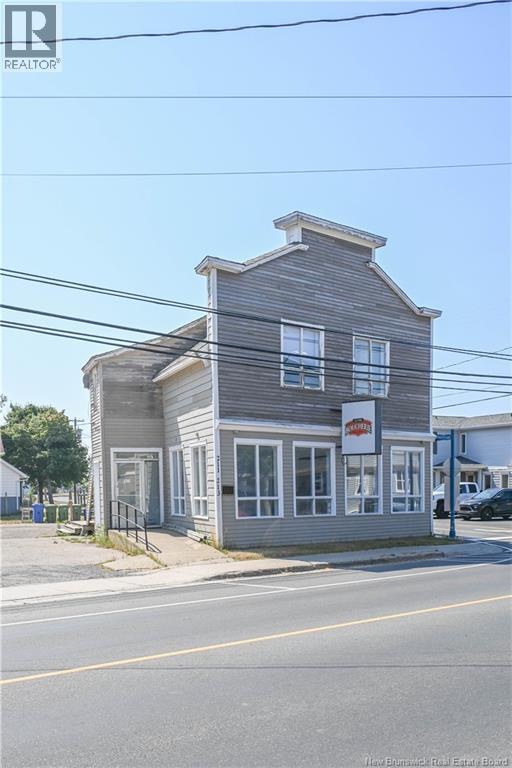 211 Jd Gauthier Blvd, Shippagan, NB E8S 1N1