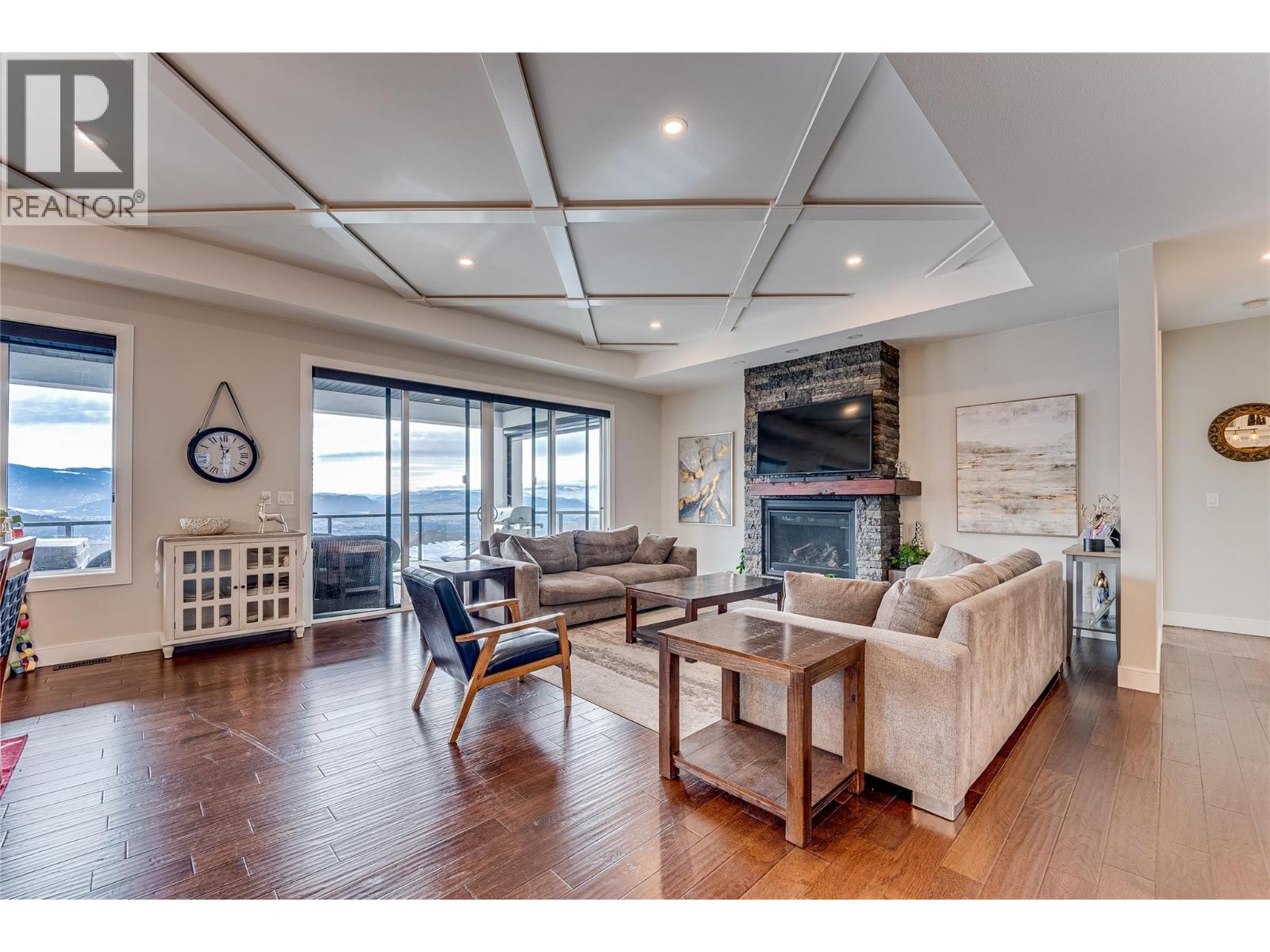 7429 Sun Peaks Dr, Vernon, BC V1B 4C7