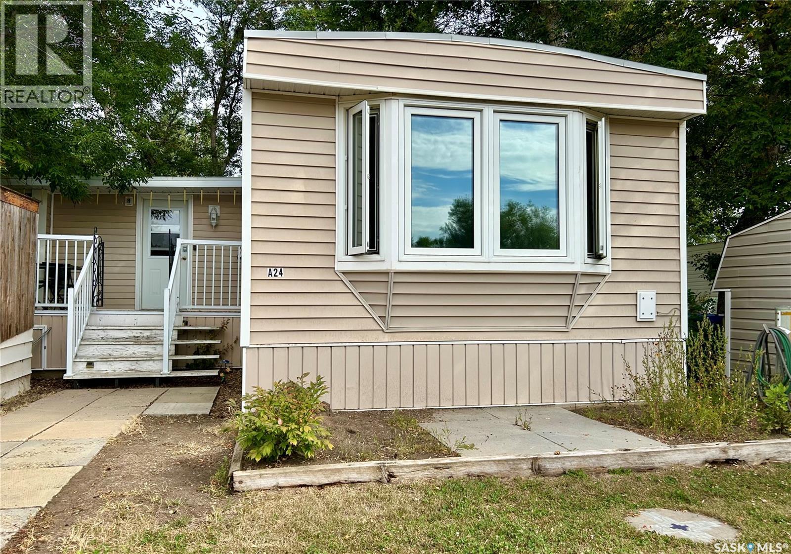 1295 9 Avenue Northeast #a24, Moose Jaw, SK S6J 1C5