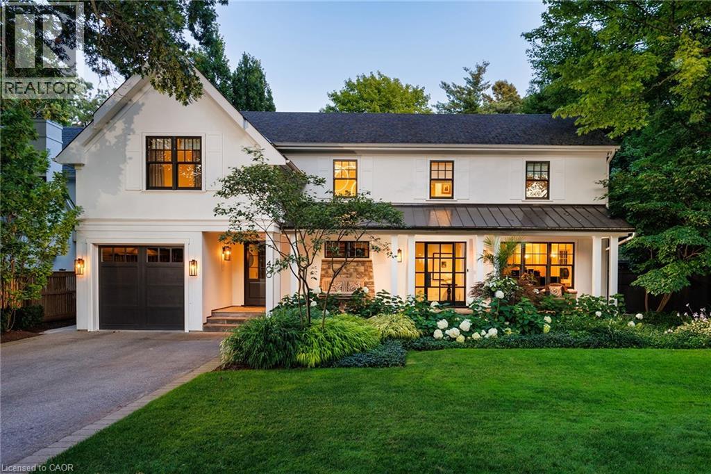 400 Galt Ave, Oakville, ON L6J 1Z8