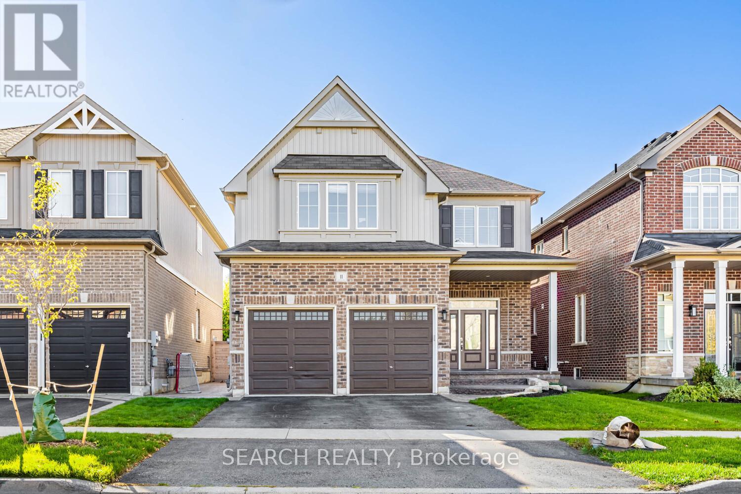 11 Elmer Adams Dr, Clarington, ON L1E 2L7