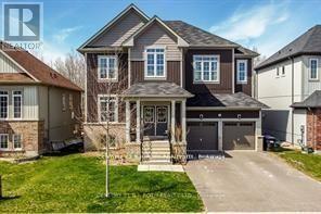 215 Roy Dr, Clearview, ON L0M 1S0