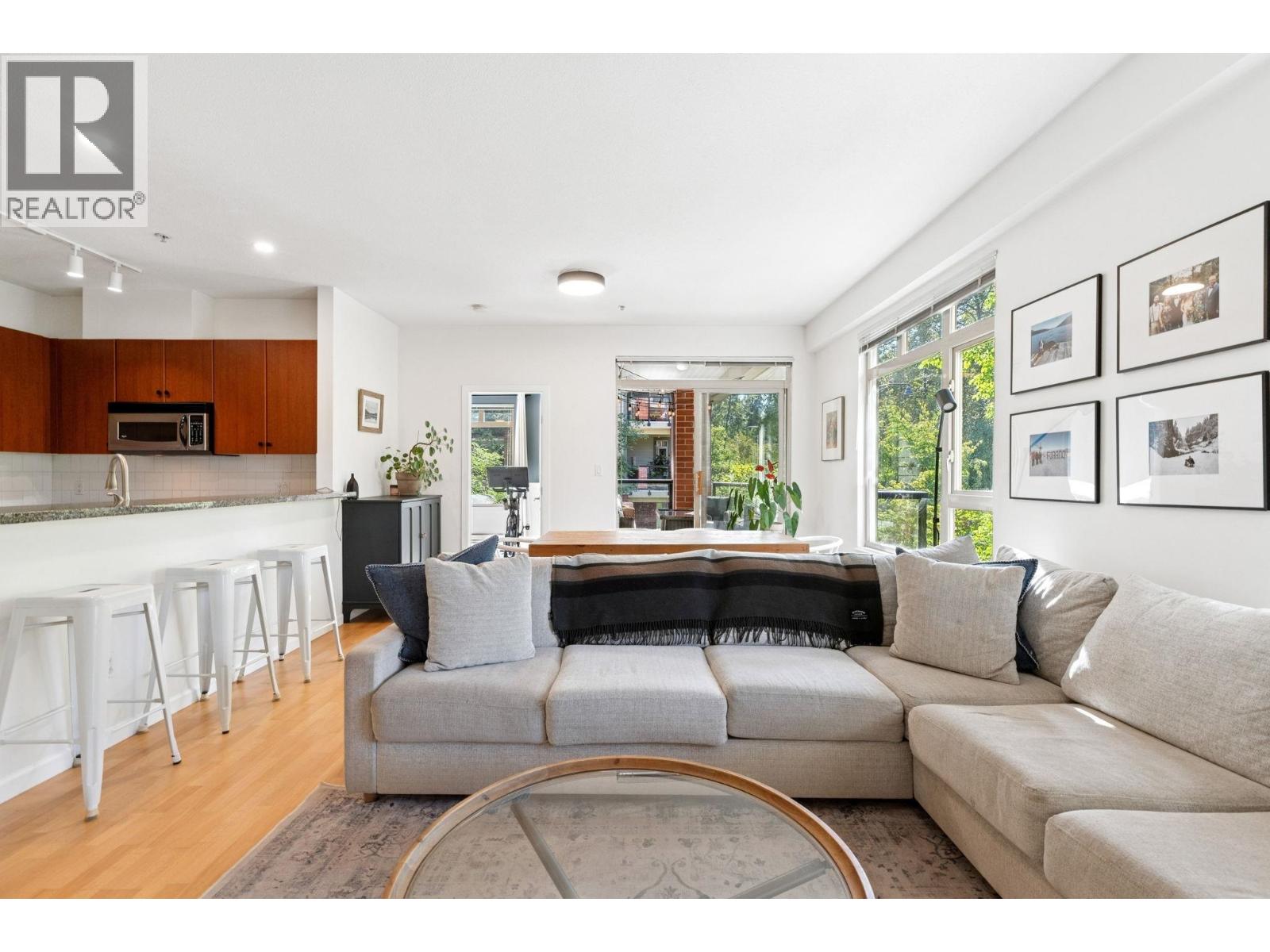 100 Capilano Road Unit 219, Port Moody, BC V3H 5M9