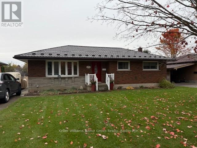 5 Bergin Ave, Centre Wellington Fergus, ON N1M 1A7