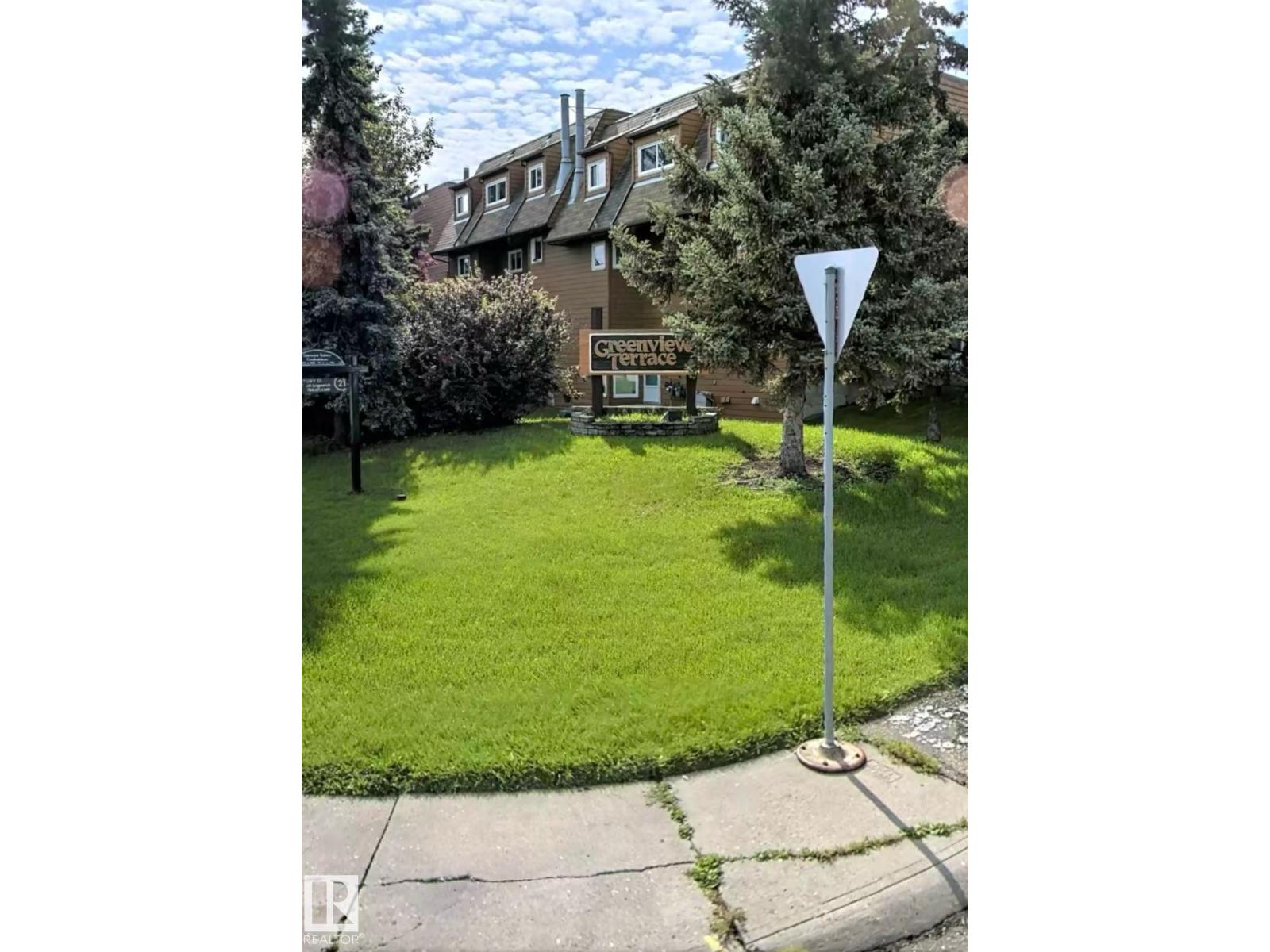 40 Av Nw Unit 5979, Edmonton, AB T6L 3P6