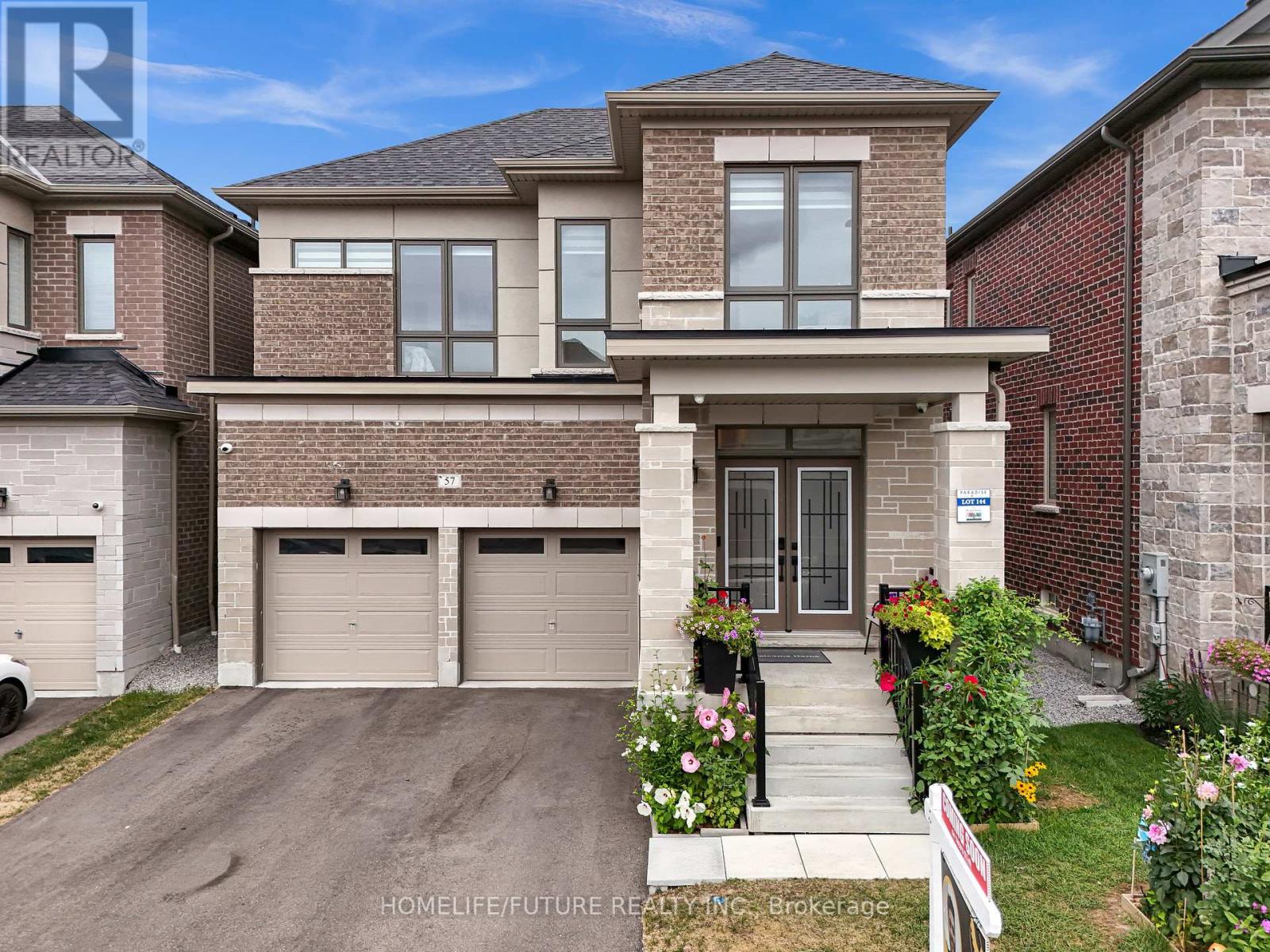57 Priory Dr, Whitby, ON L1P 0L2