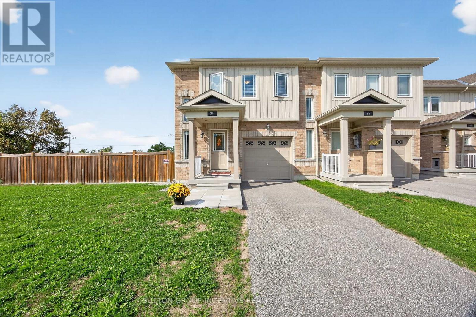 23 Franks Way, Barrie, ON L4N 3J1