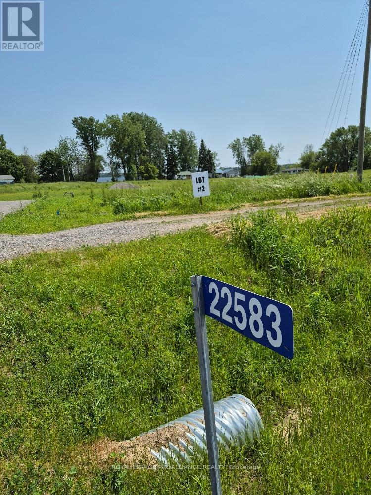 22583 Loyalist Pkwy, Quinte West, ON K8V 5P7