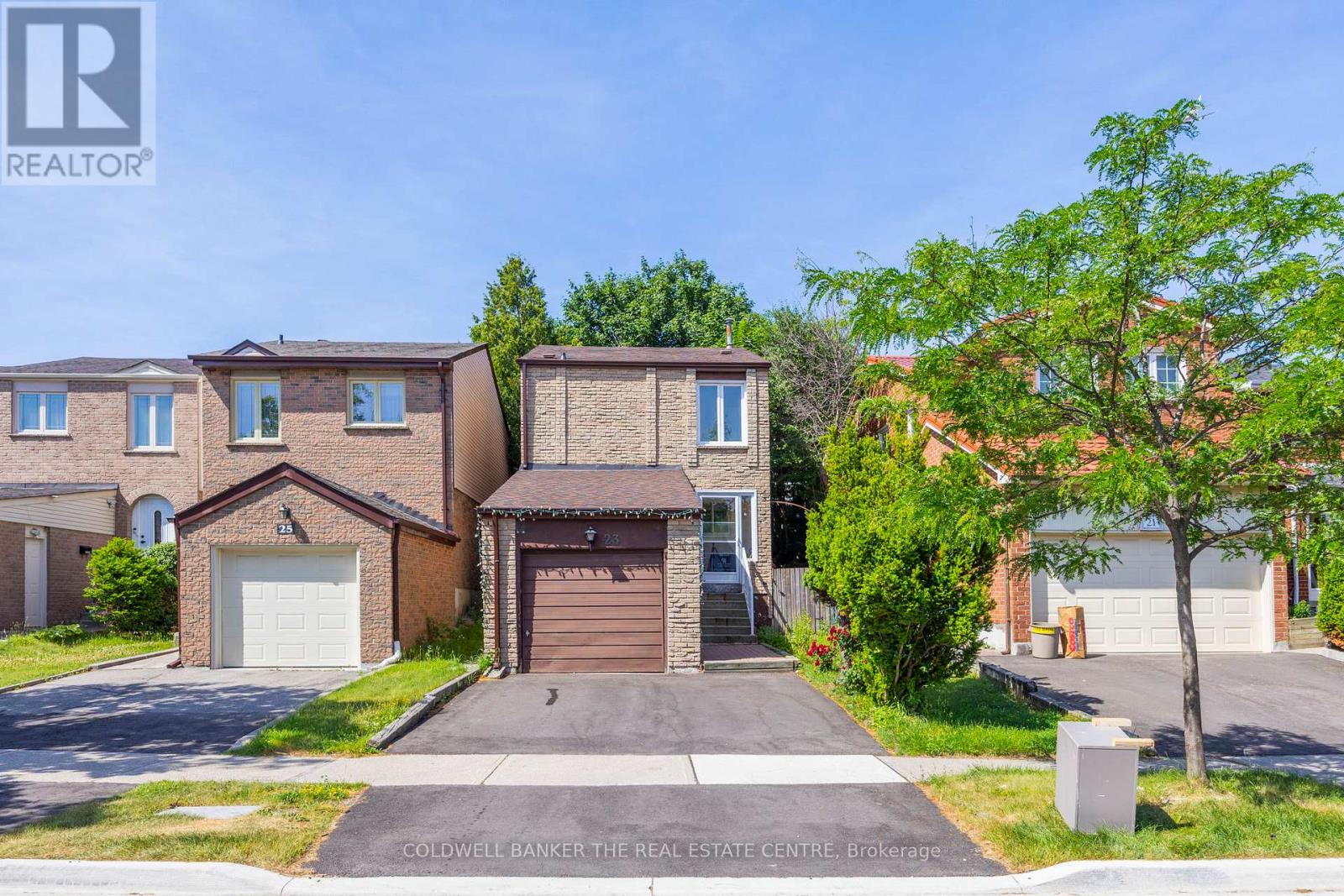 23 Riviera Dr W, Vaughan, ON L4K 2H9