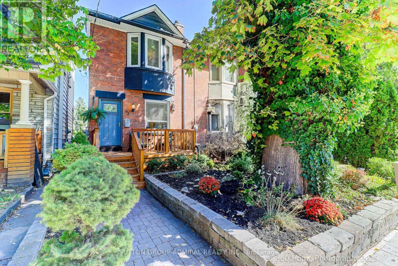 93 Coady Ave, Toronto, ON M4M 2Y9