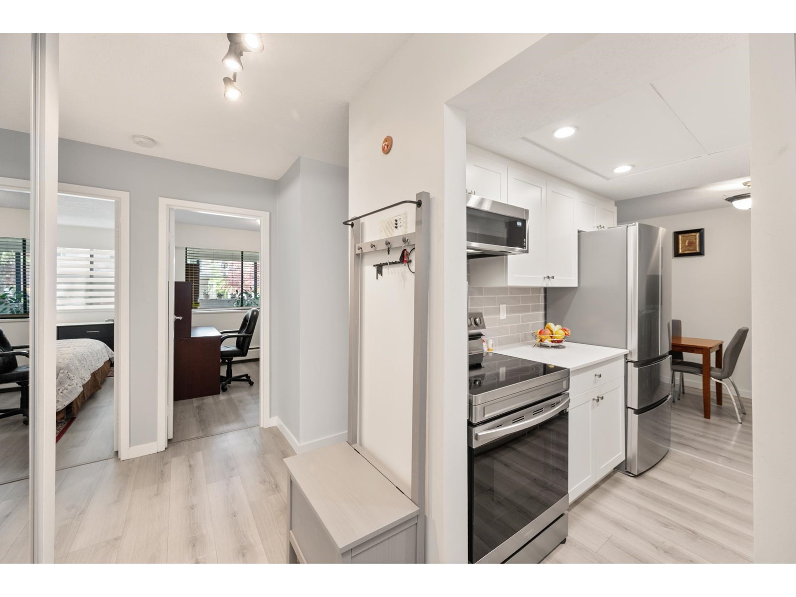 1320 Fir Street Unit 104, White Rock, BC V4B 4B2