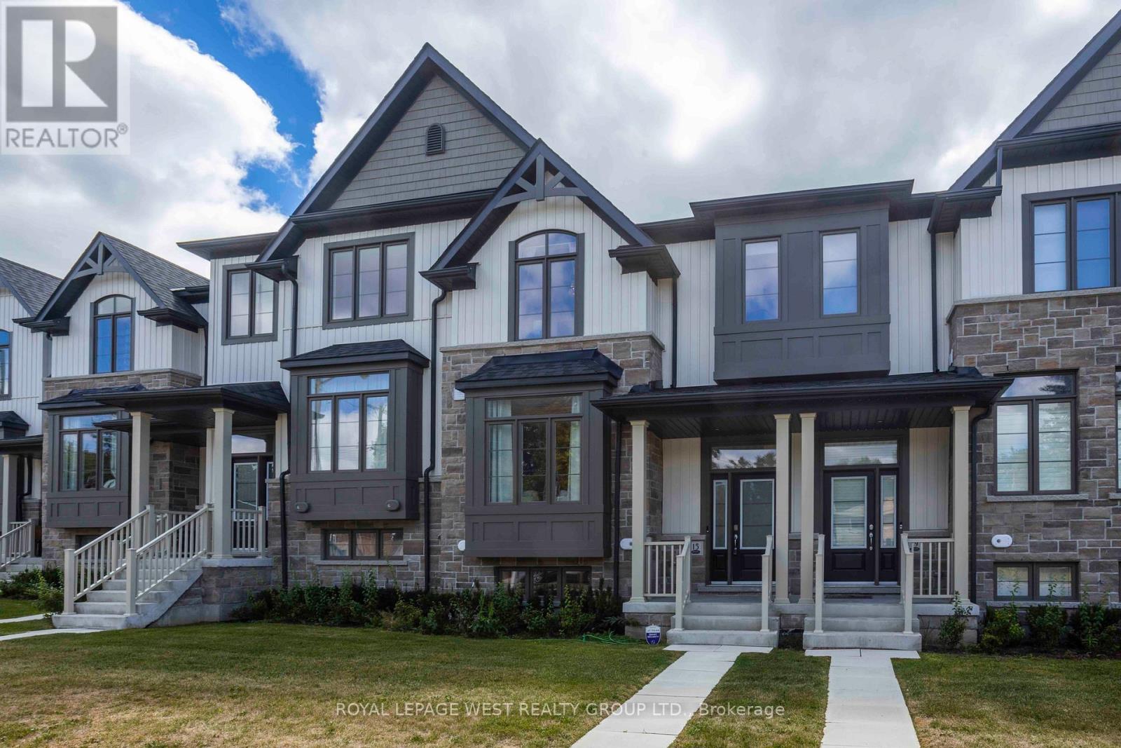 15 Shand Ln, Scugog Port Perry, ON L9L 0C7