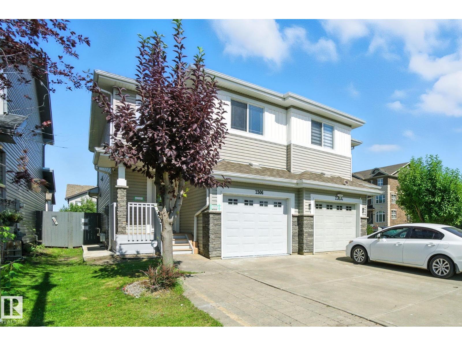 2306 Casselman Cr SW, Edmonton, AB T6W 0W1