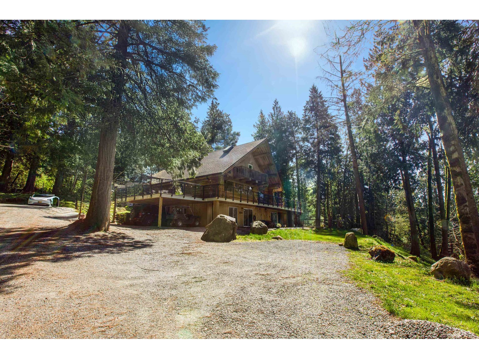 9372 Davidson St, Mission, BC V2V 7C8