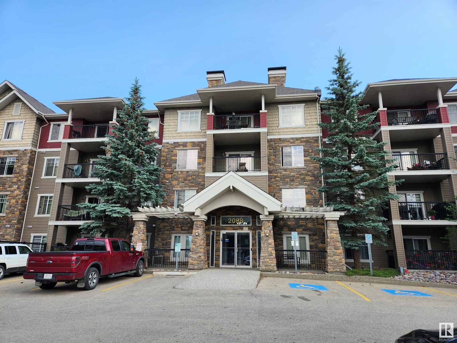 2098 Blackmud Creek Drive Southwest #123, Edmonton, AB T6W 1T7