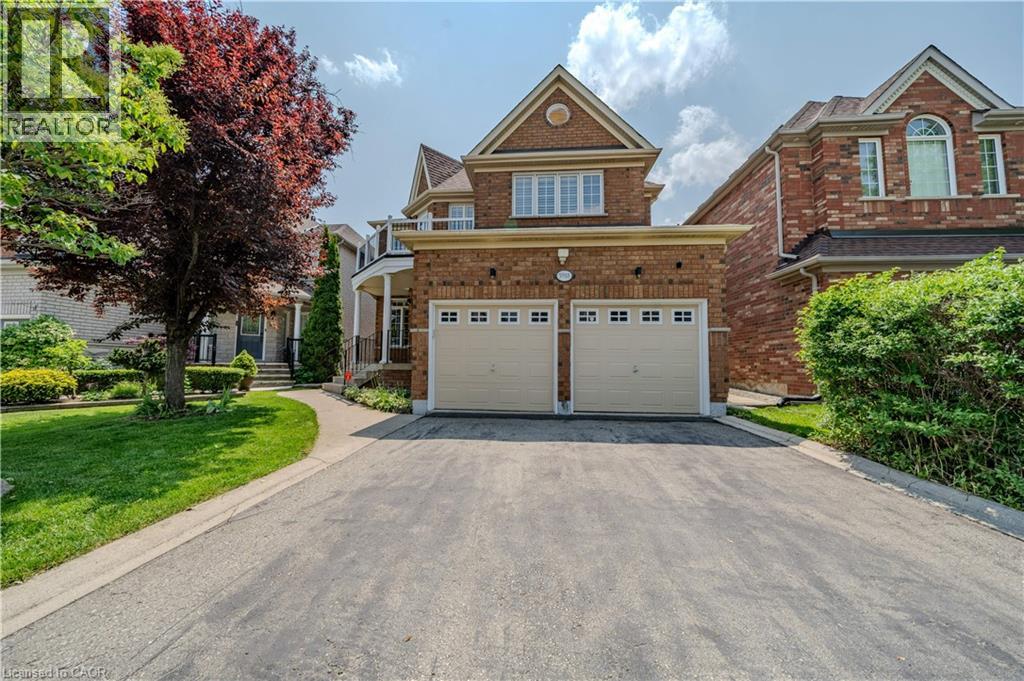 5918 Bassinger Pl, Mississauga, ON L5M 6K5