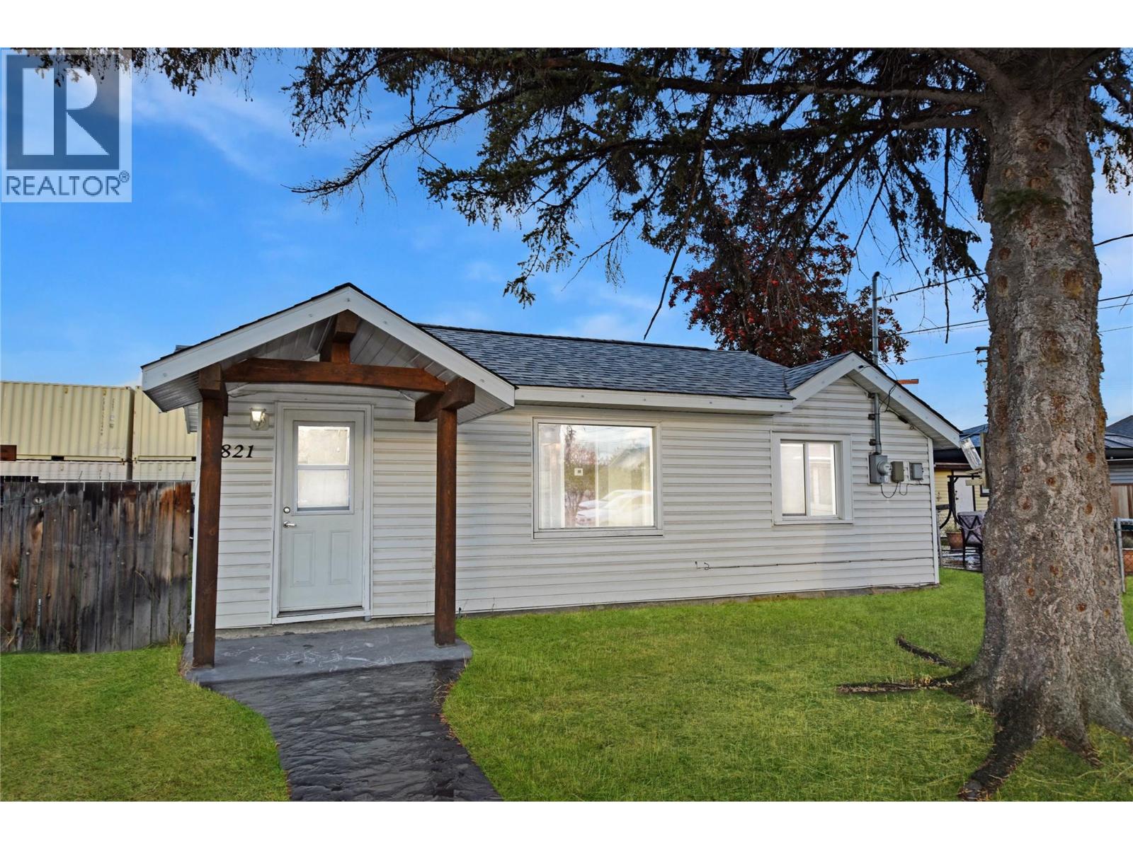 18 N Avenue Unit 821 #a, Cranbrook, BC V1C 3Y1