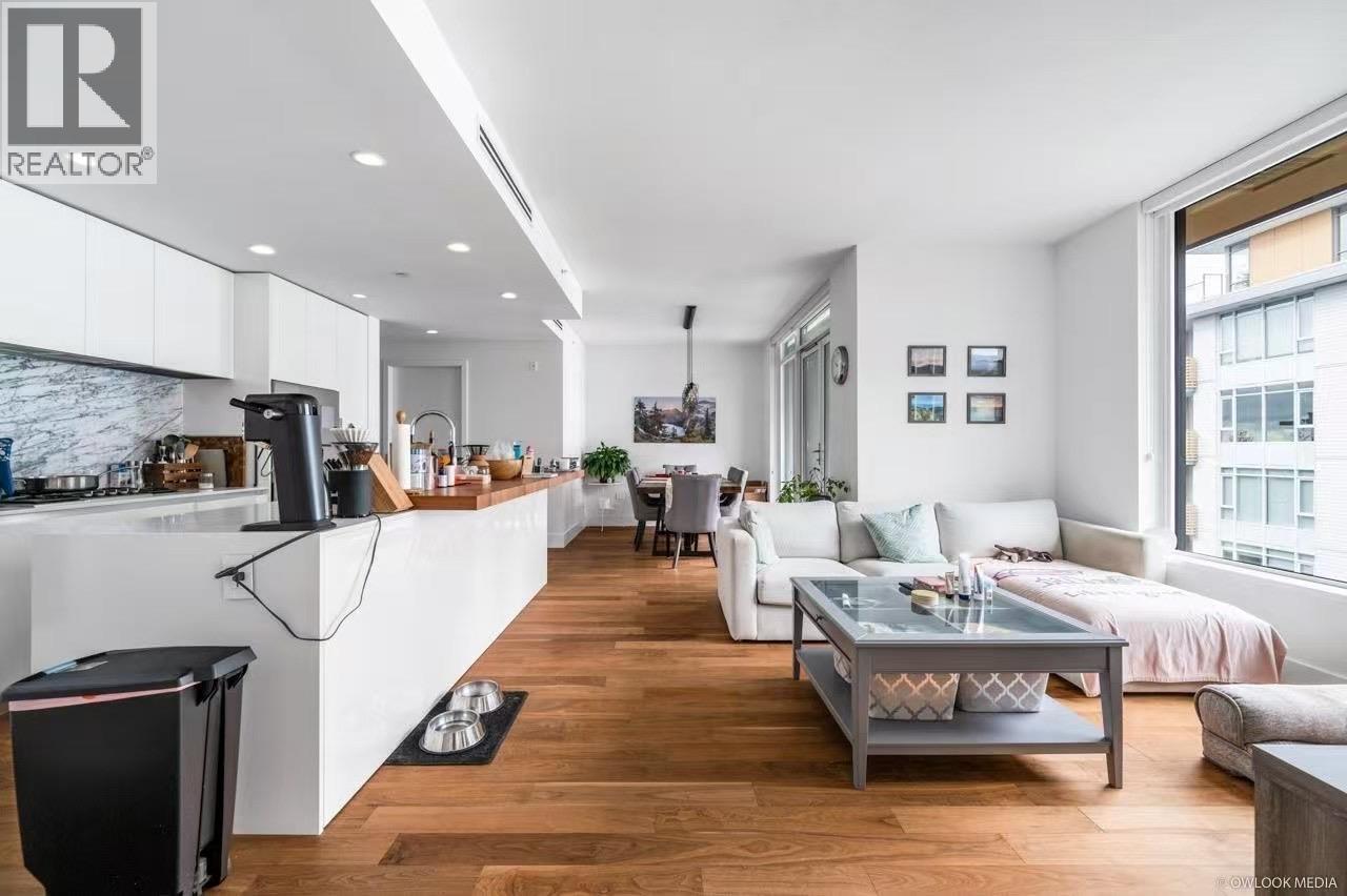 375 W 59th Avenue Unit 504, Vancouver, BC V5X 0J4
