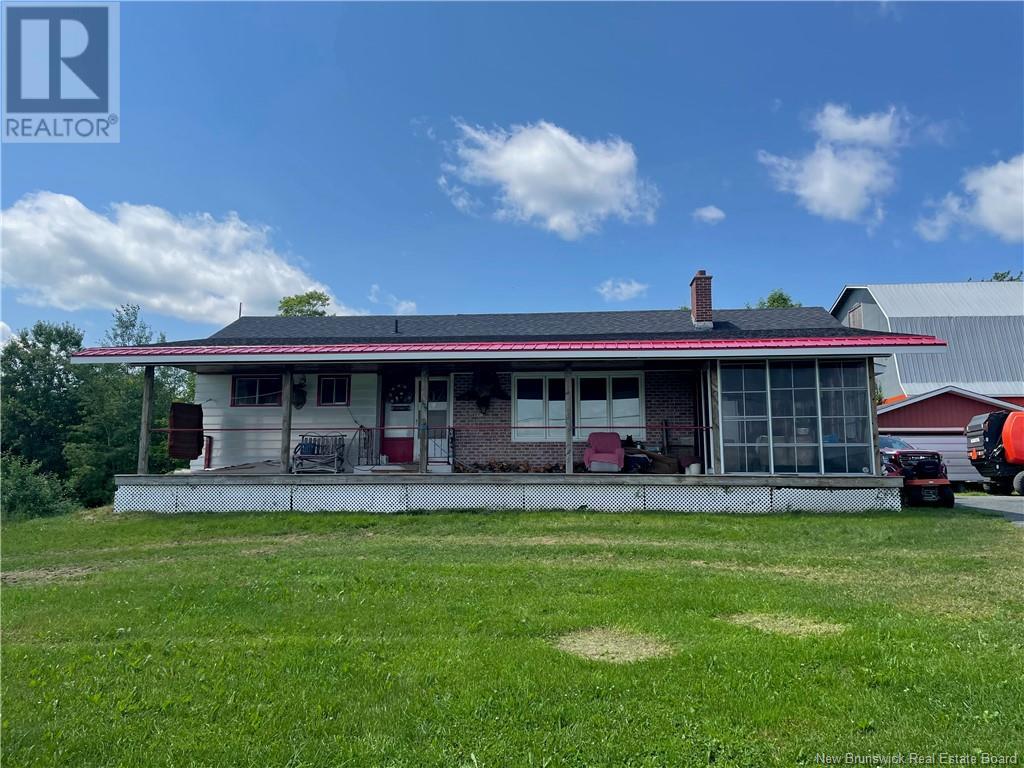 4253 4338 Route 104, Hawkins Corner, NB E6E 1T3