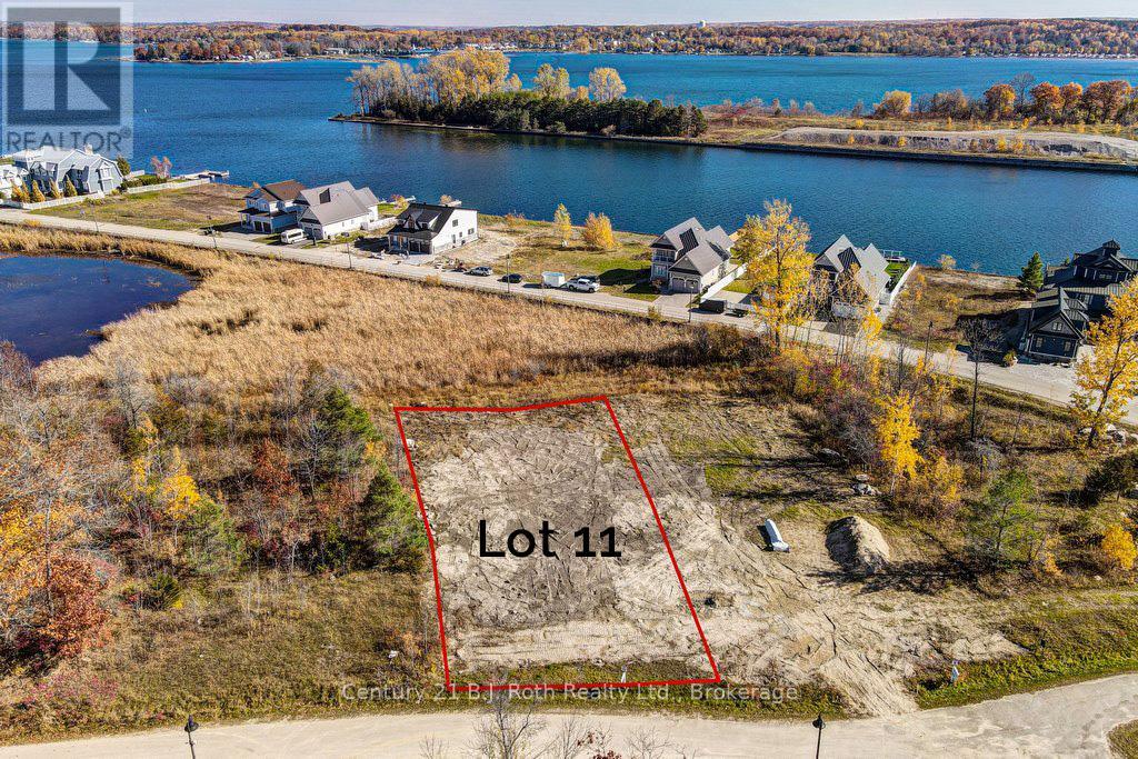 11 Swan Ln #45 Ln, Tay, ON L0K 1R0