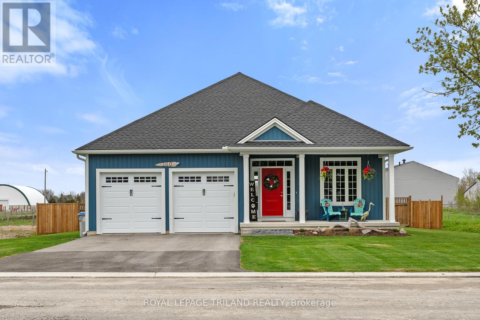 160 Elizabeth St, Lambton Shores, ON N0M 2N0