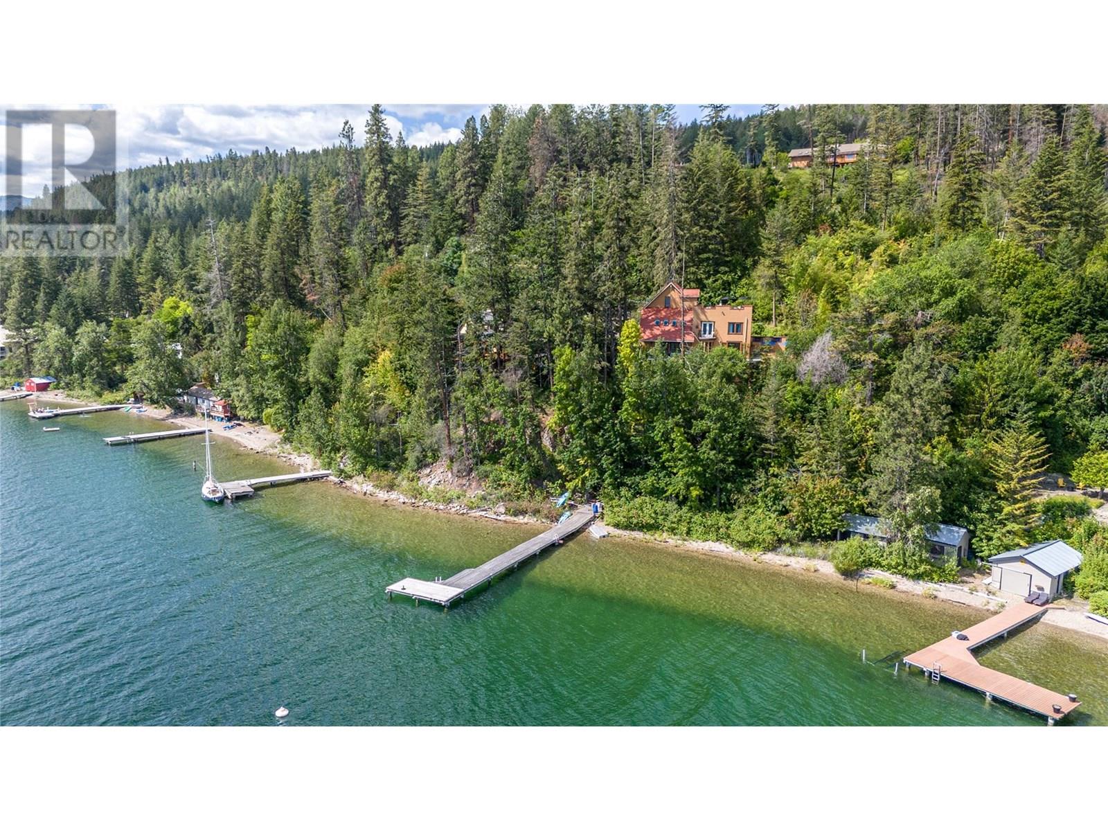 56 Nerie Rd, Vernon, BC V1H 2E4