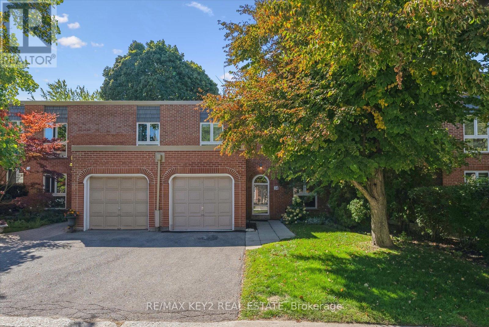 201 34 Snowshoe Mill Way, Toronto, ON M2L 1T5