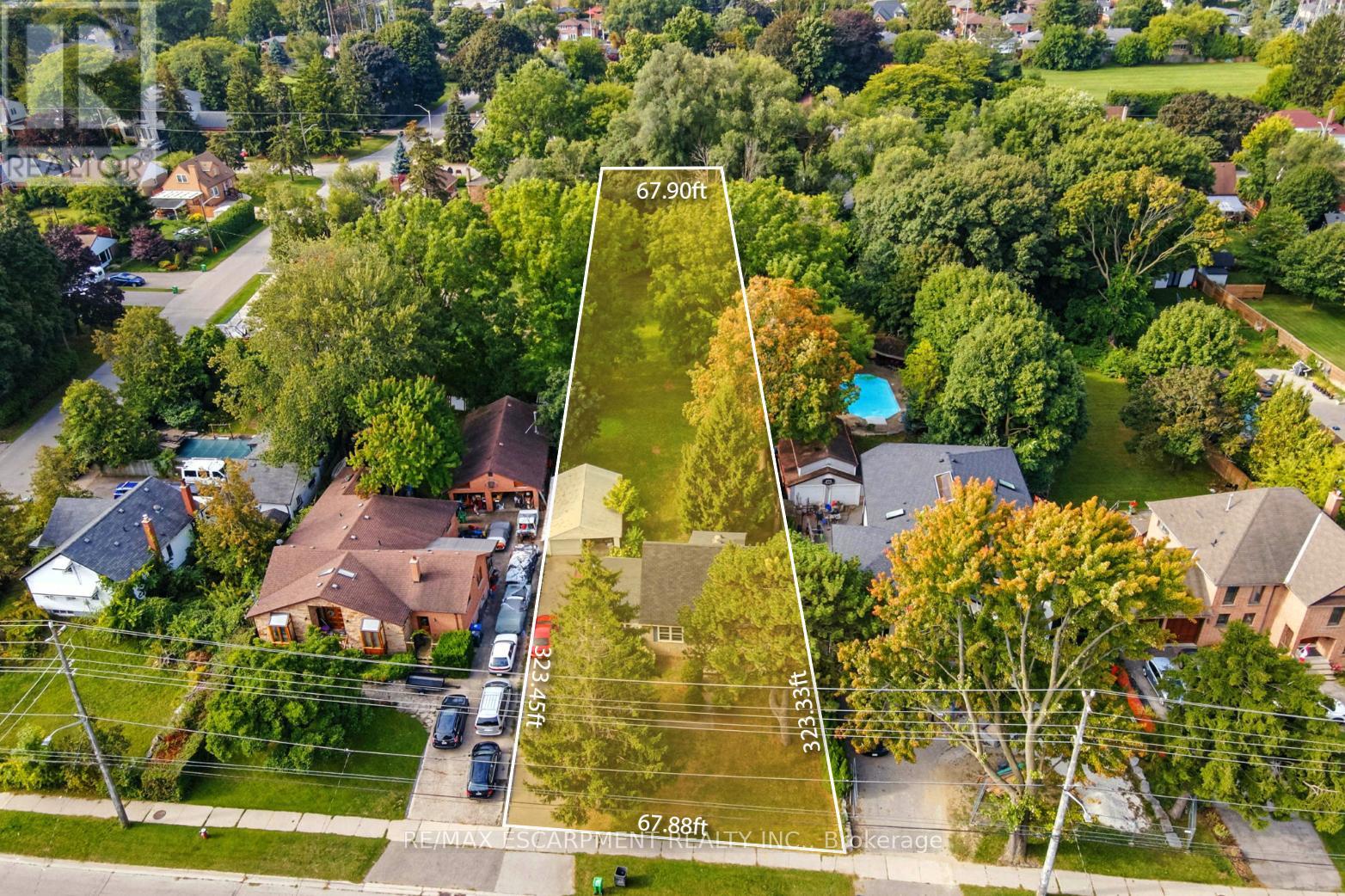 1494 Haig Blvd, Mississauga, ON L5E 2N3