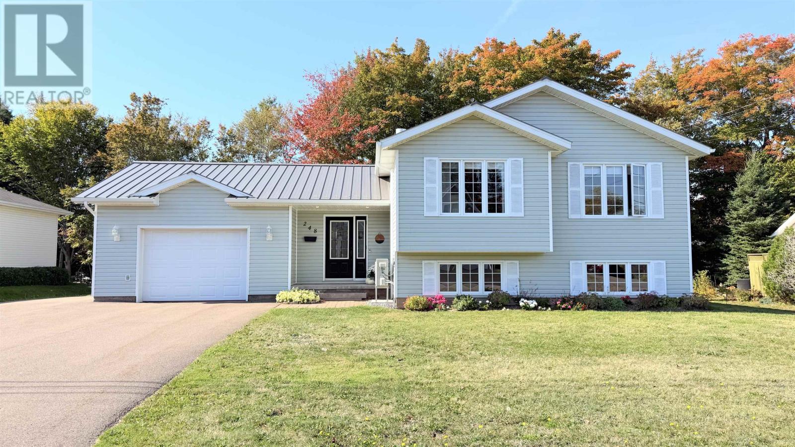 248 Colin Ave, Summerside, PE C1N 5W5