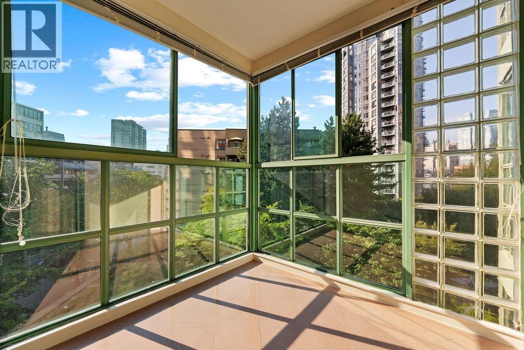 909 Burrard Street Unit 608, Vancouver, BC V6Z 2N2