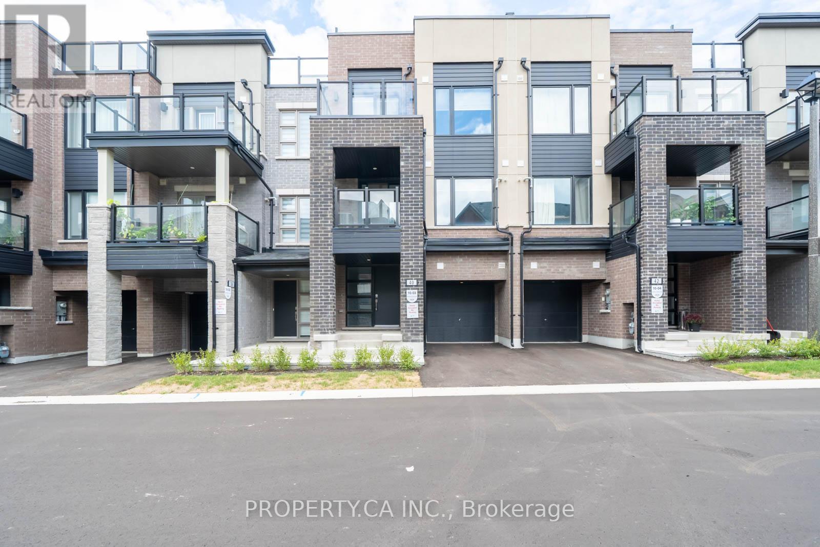 40 Herman Gilroy Ln, Markham, ON L6C 3L7