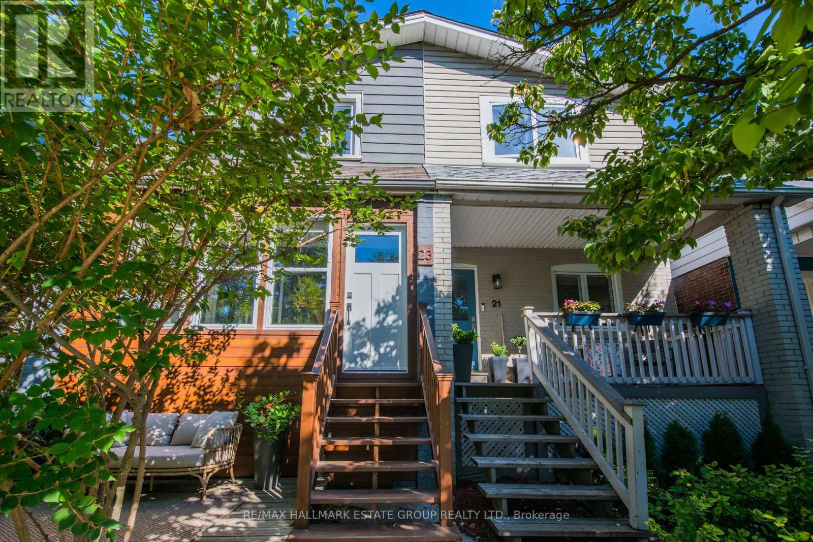 23 Caroline Ave, Toronto, ON M4M 2X6