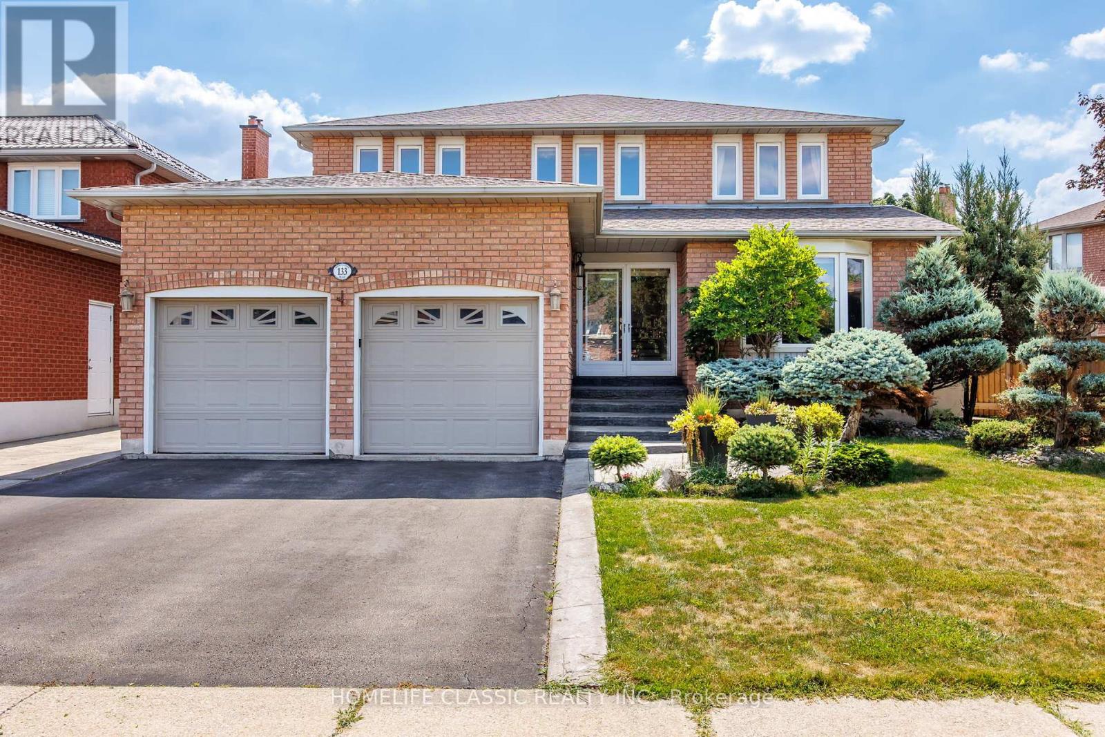 133 Medallion Blvd, Vaughan, ON L4L 8R5