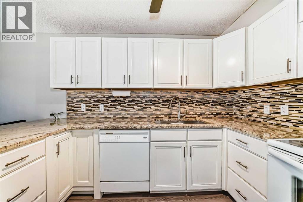 3015 51 Street Sw Unit 122, Calgary, AB T3E 6N5