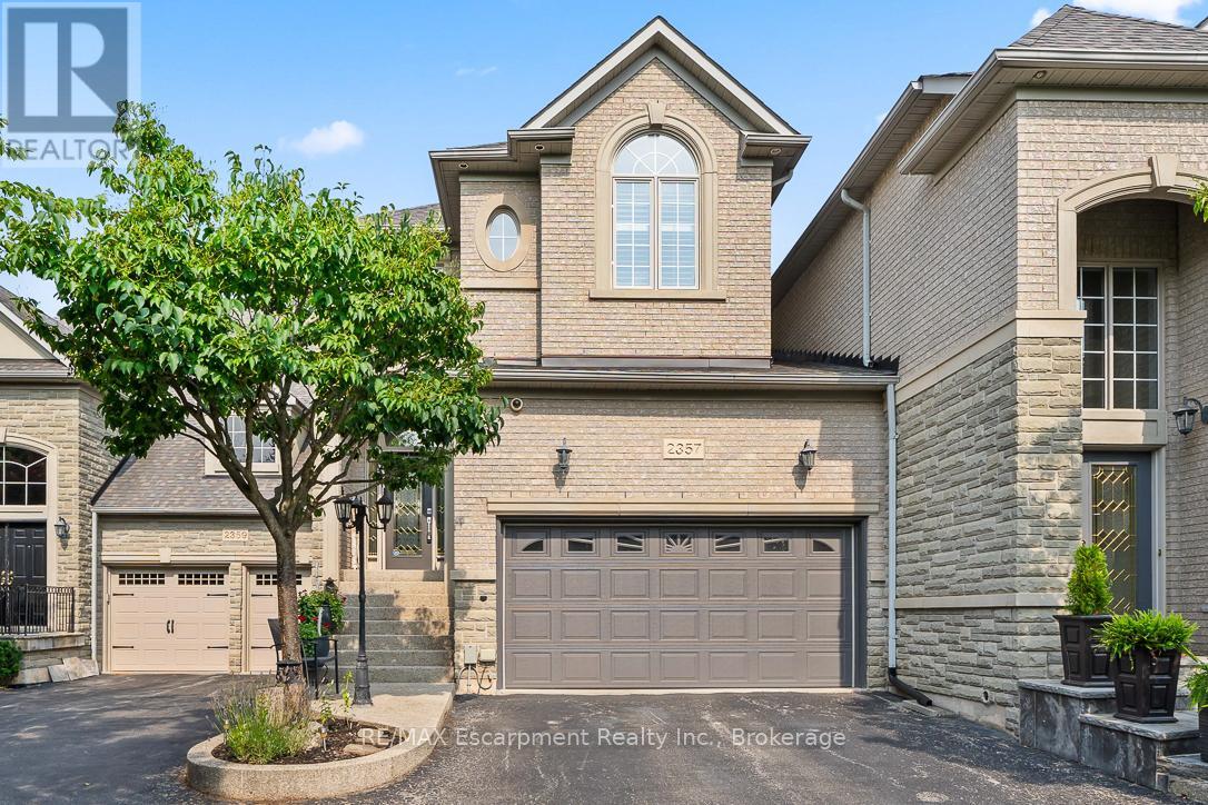 2357 Woodfield Rd, Oakville, ON L6H 6Y6
