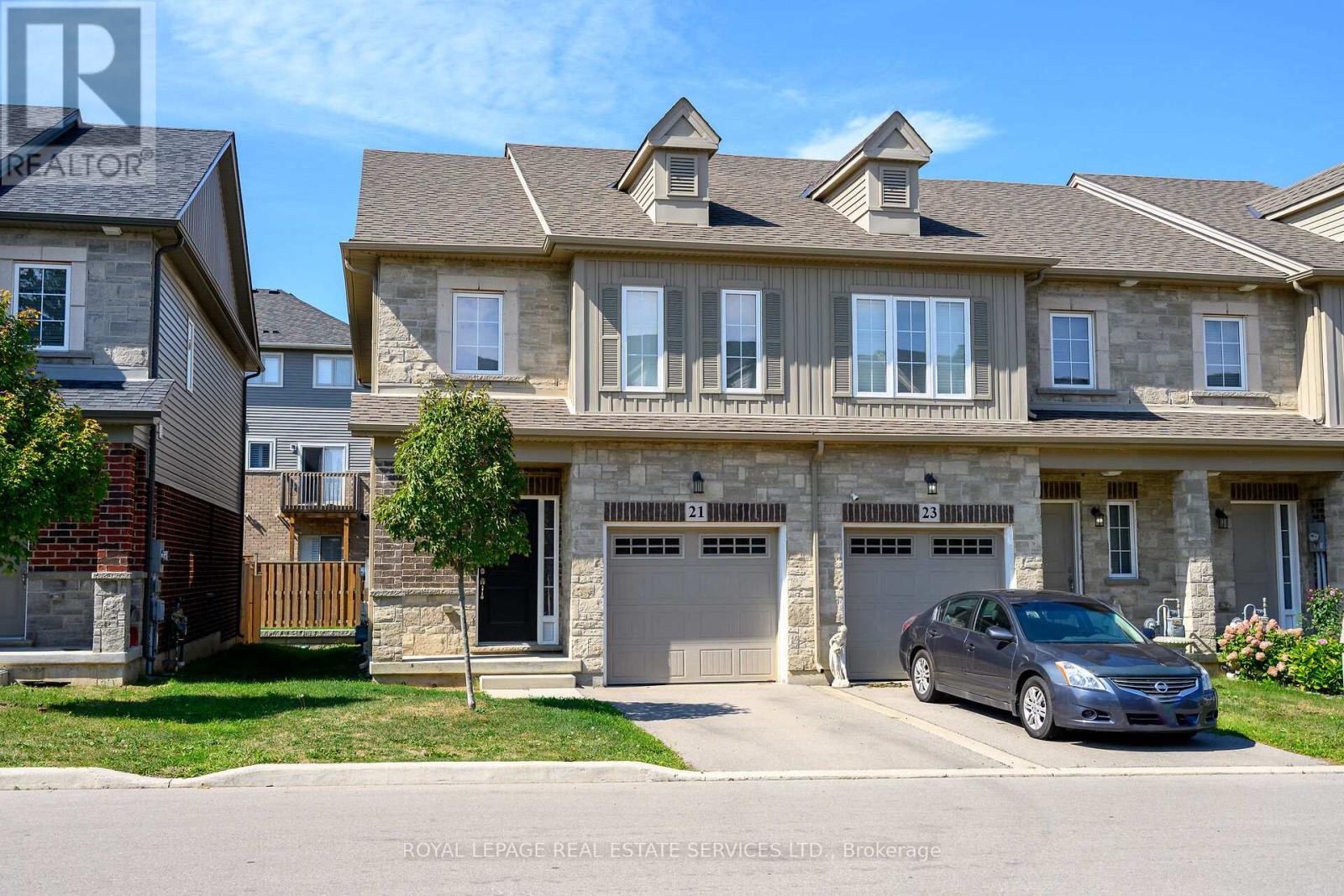21 Garlent Ave, Hamilton, ON L9K 0J9