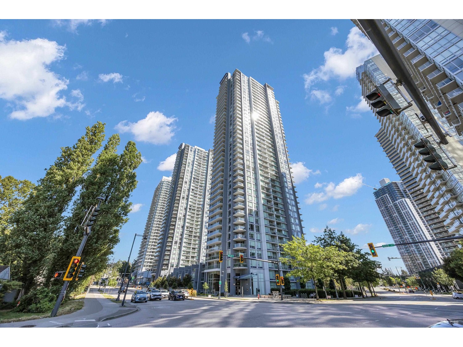 13696 100 Avenue Unit 3511, Surrey, BC V3T 0L5