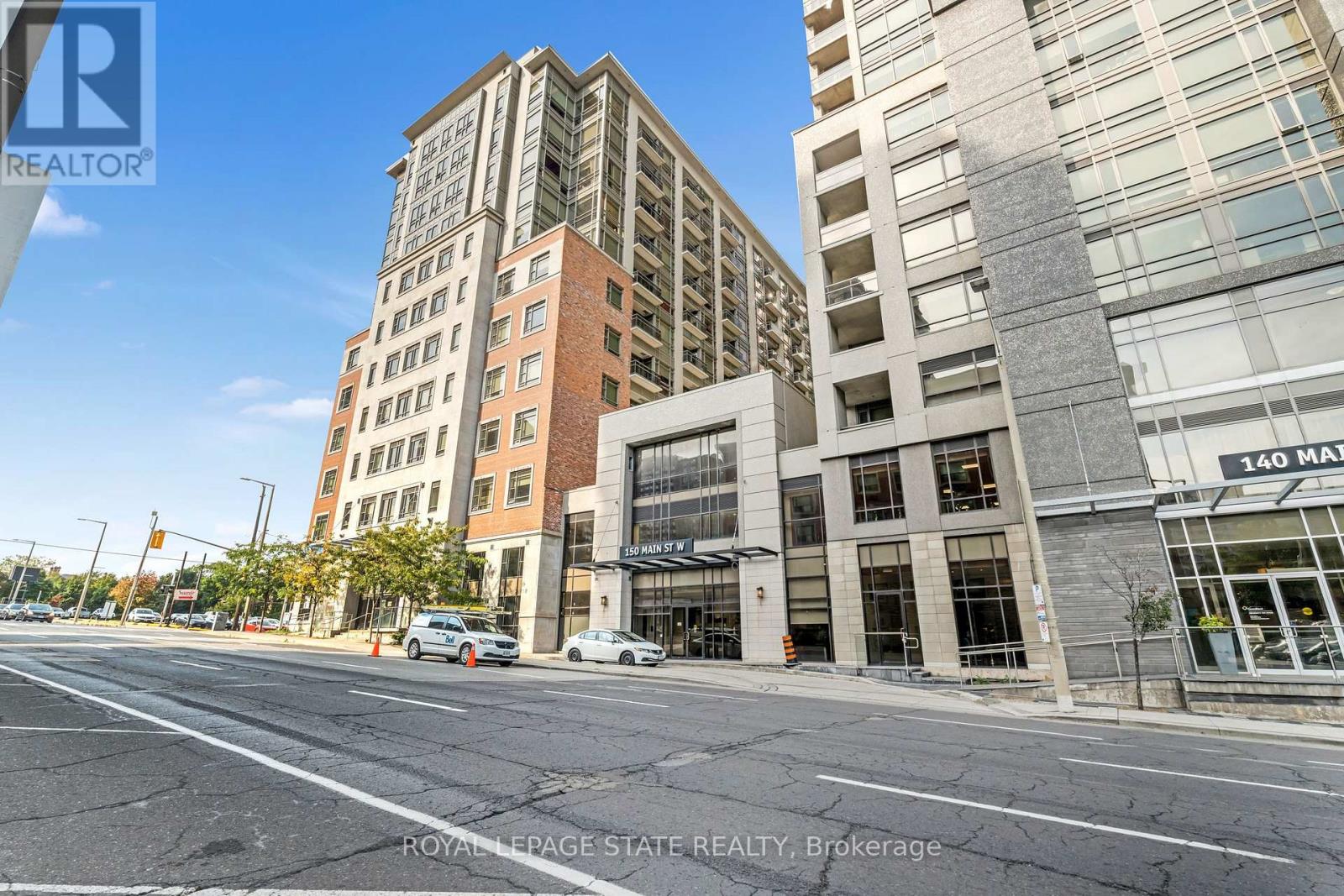 910 150 Main St W, Hamilton, ON L8P 1H8