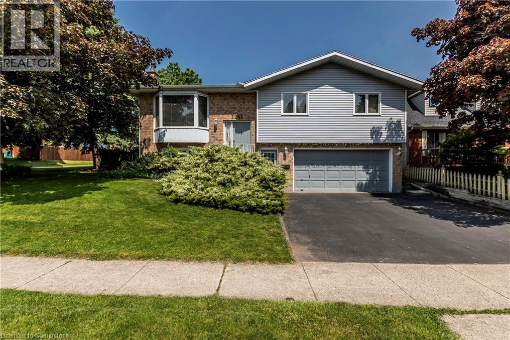 1241 Rose St, Cambridge, ON N3H 5K9