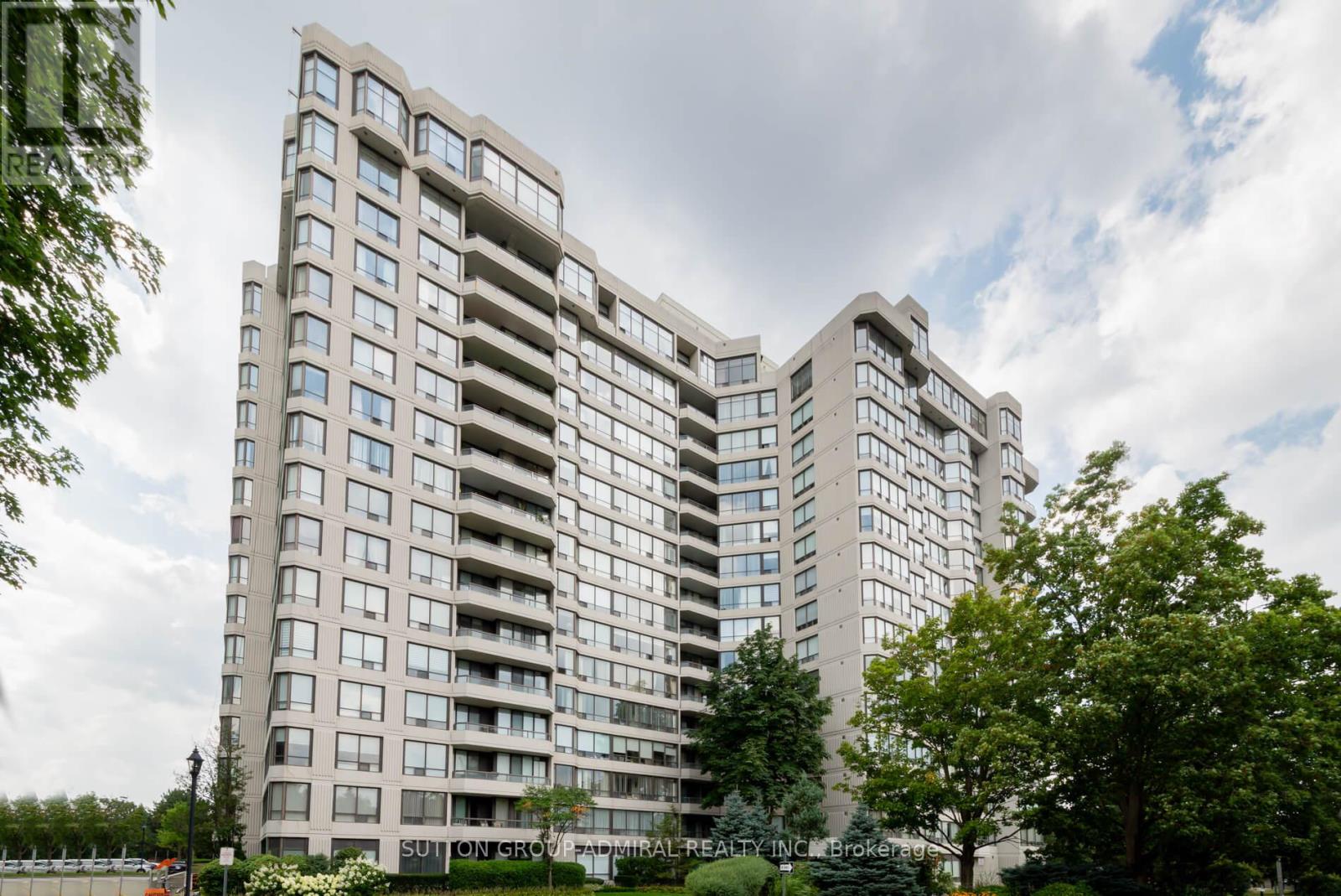1105 1131 Steeles Ave W, Toronto, ON M2R 3W8