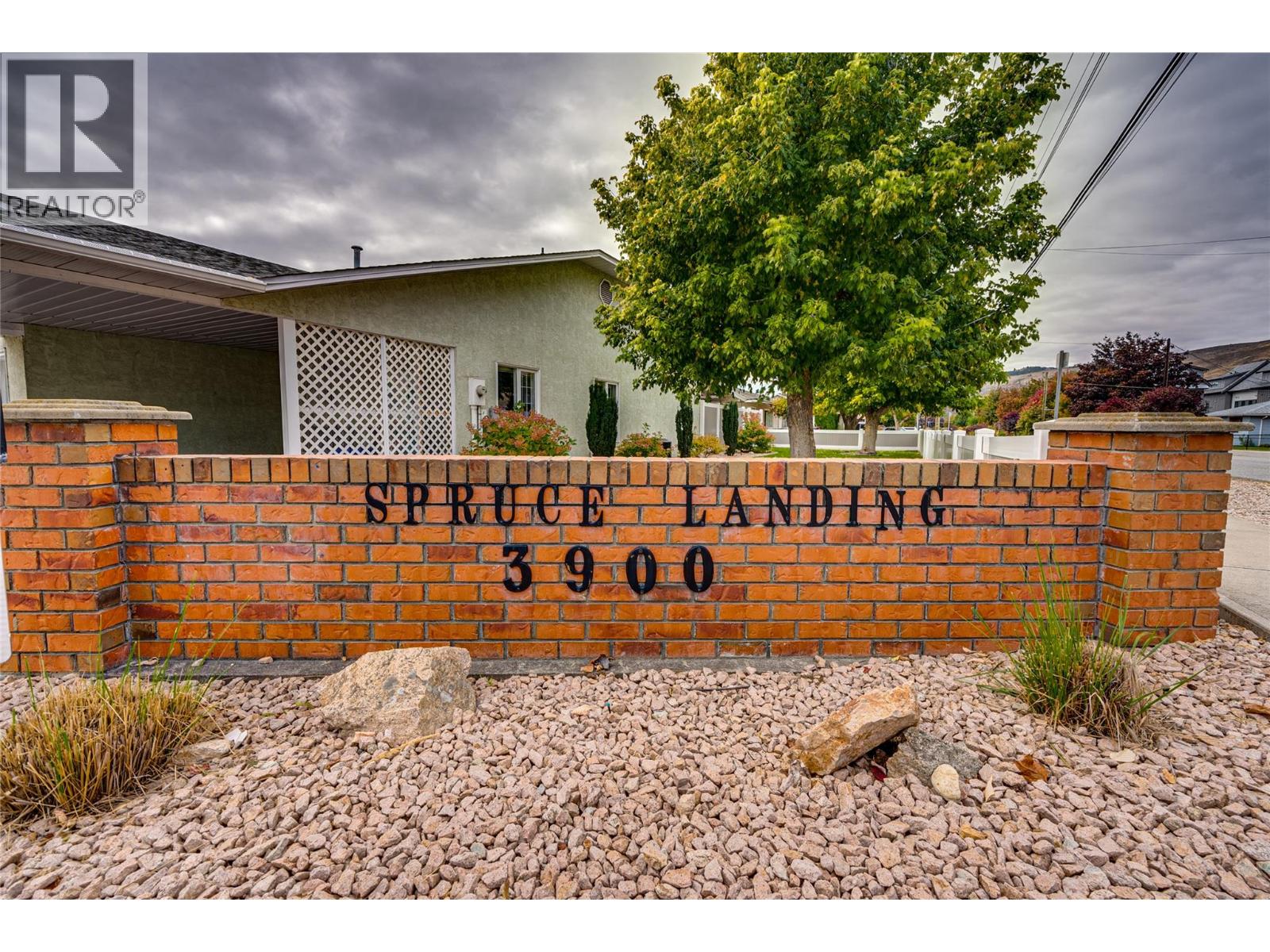 3900 27 Avenue Unit 36, Vernon, BC V1T 9E6