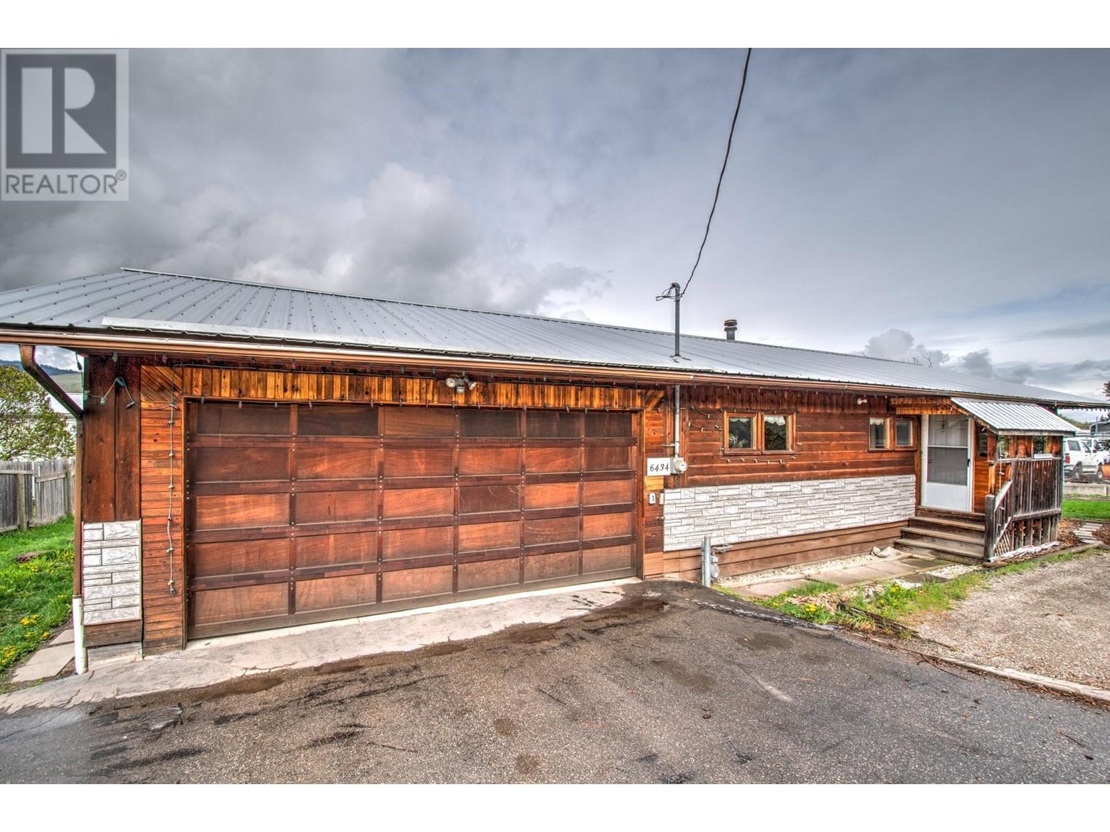 6434 Pleasant Valley Rd, Vernon, BC V1B 3R3