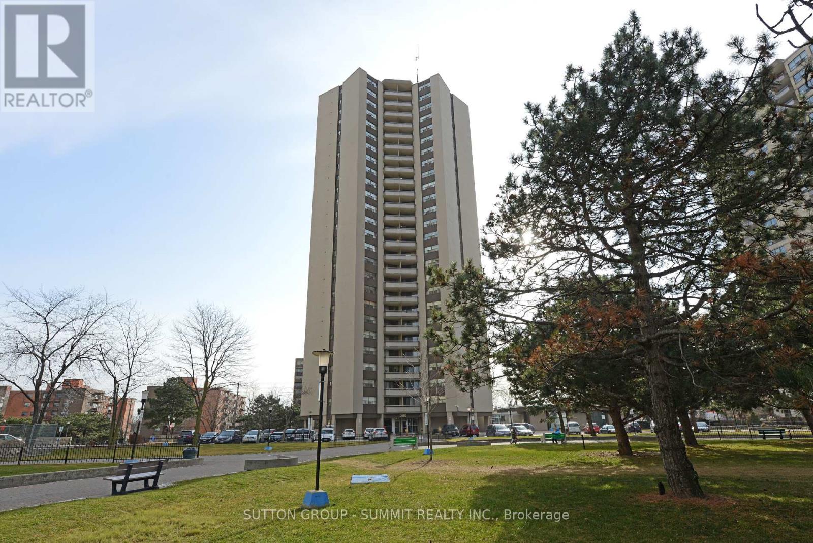 1902 380 Dixon Rd, Toronto, ON M9R 1T3