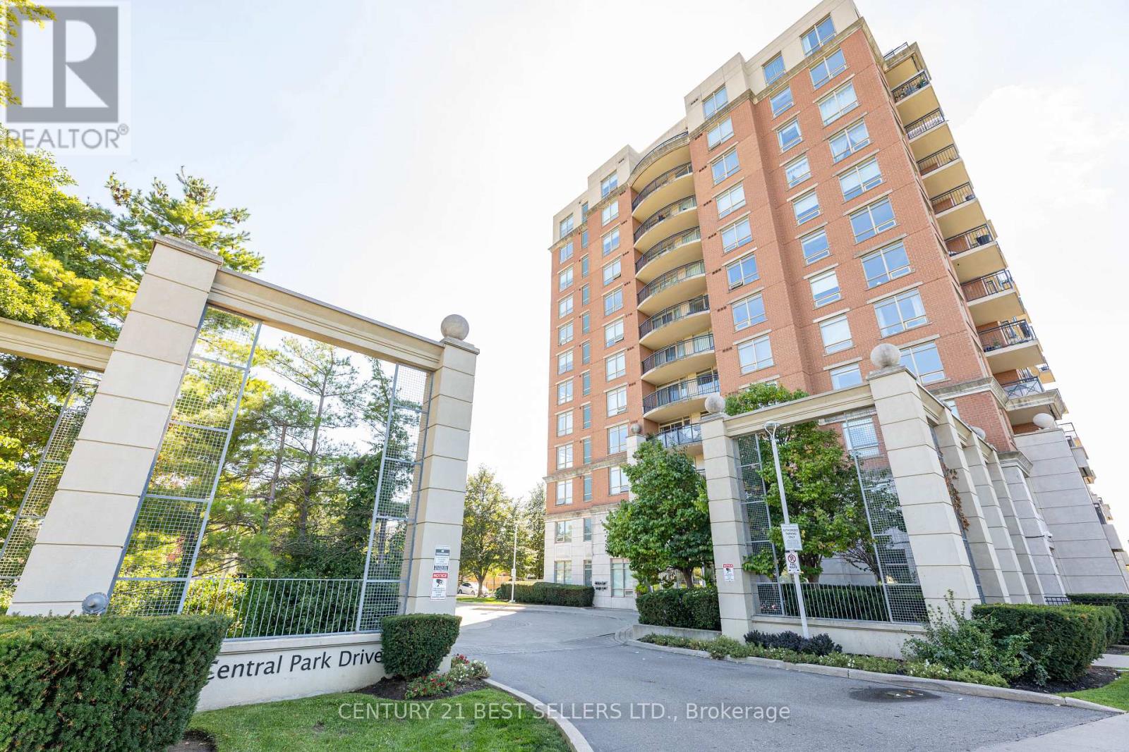 611 2325 Central Park Dr, Oakville, ON L6H 0E2