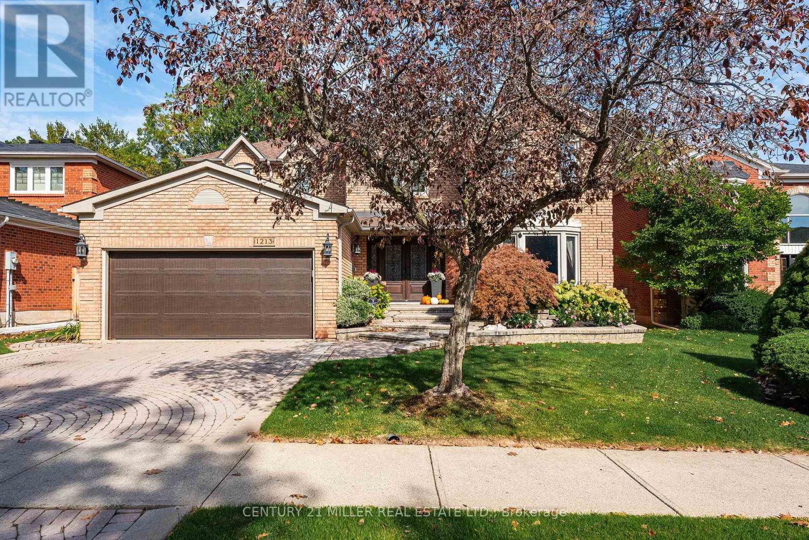 1213 Bowman Dr, Oakville, ON L6M 2T4