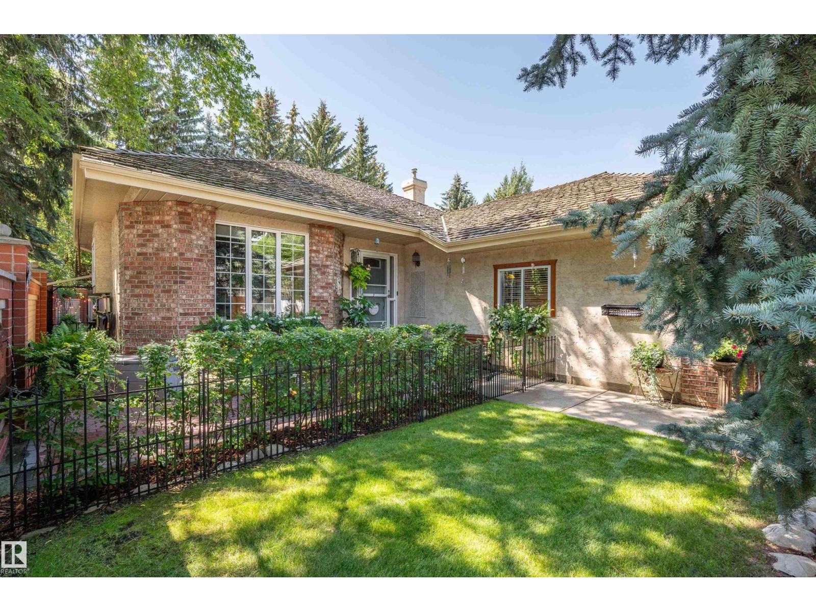 49 Berrymore Dr, St. Albert, AB T8N 6B8